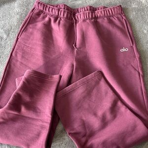 ALO Yoga Burgundy Acoolade Straight Leg Sweatpants